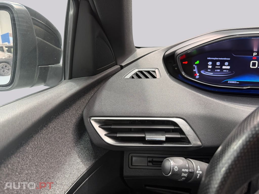Peugeot 3008 1.5 GTLINE EAT8
