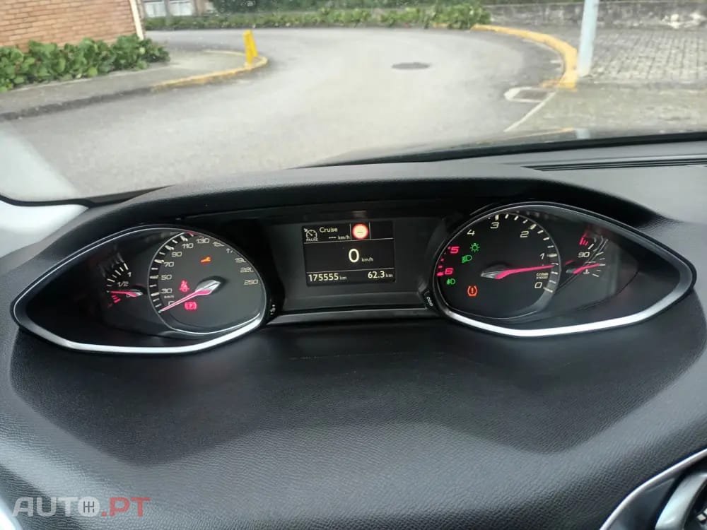 Peugeot 308 1.6 BlueHDi Access