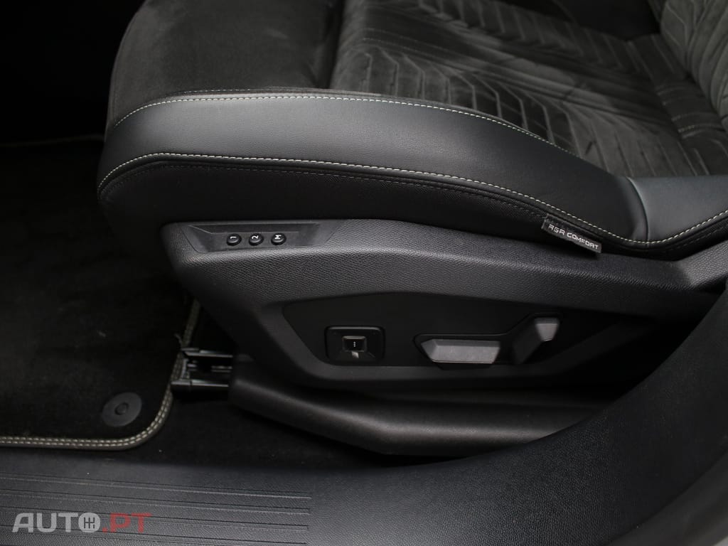 Peugeot 3008 1.2 Hybrid GT e-DCS6