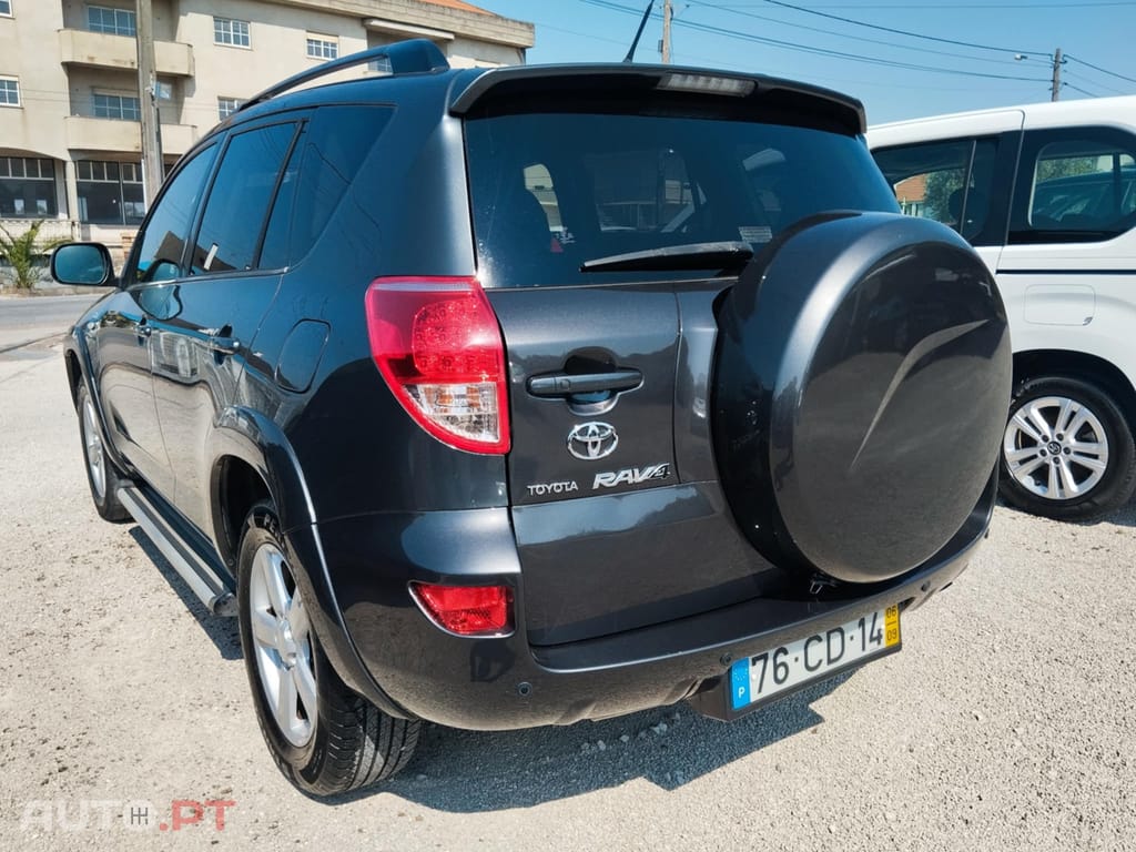 Toyota RAV4 2.2 d4d