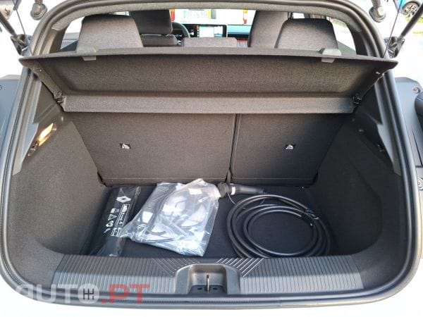 Renault 5 EV52 techno 150 cv autonomia comfort