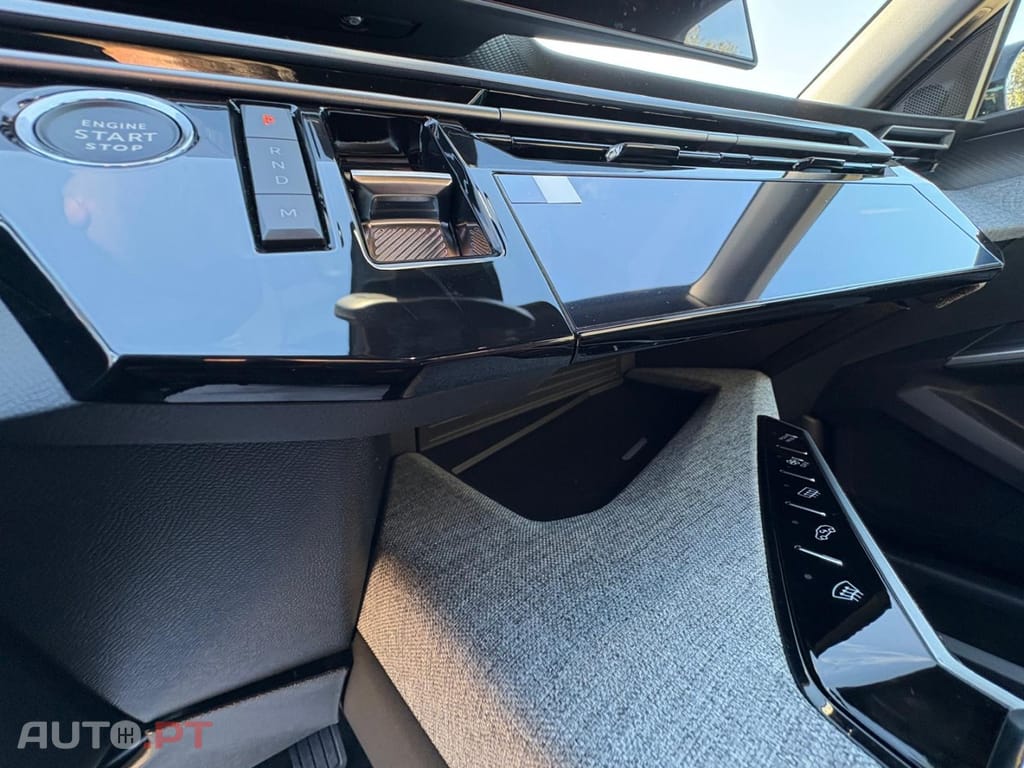 Peugeot 3008 1.2 Hybrid Allure E-DCS 6