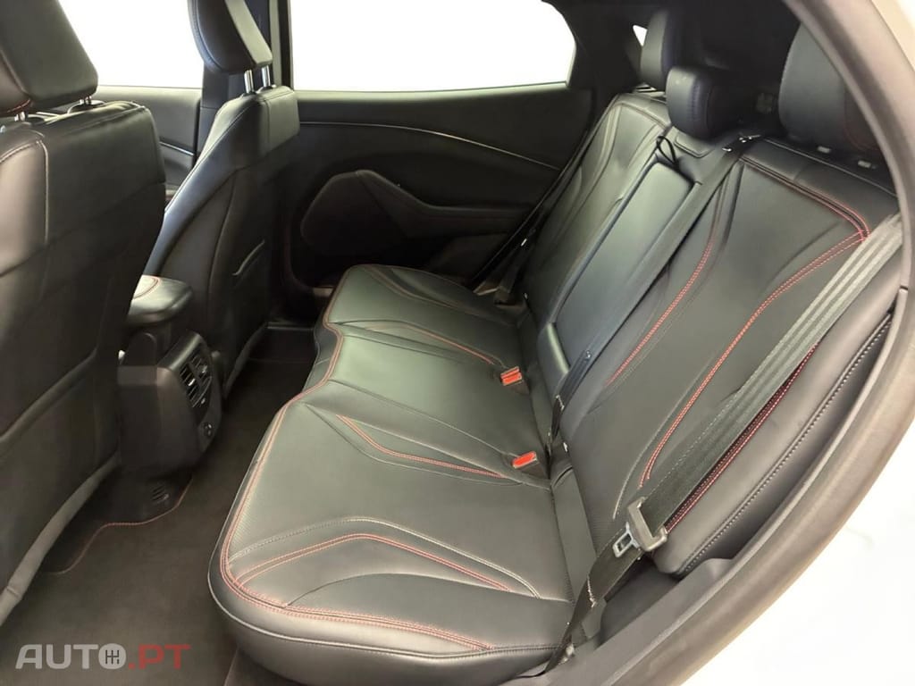 Ford Mustang Mach-E Standard AWD