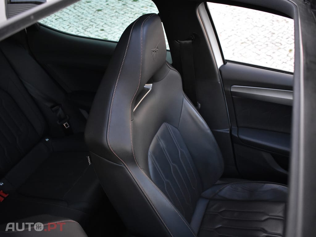 Cupra Leon 1.4 e-Hybrid VZ DSG