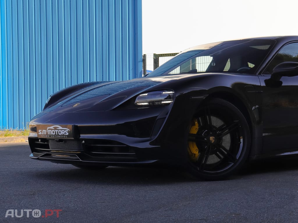 Porsche Taycan 4S bateria Performance Plus