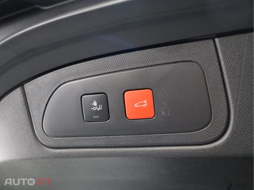 DS DS7 Crossback  E-Tense Performance Line EAT8