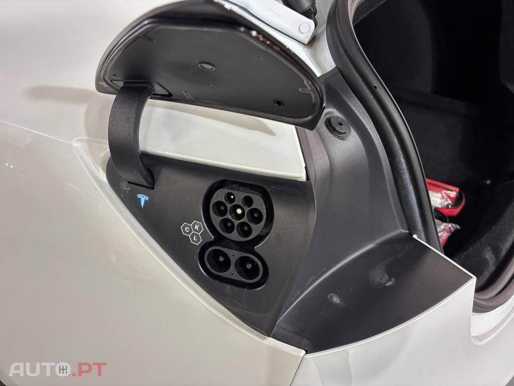 Tesla Model 3 Tração Traseira Premium