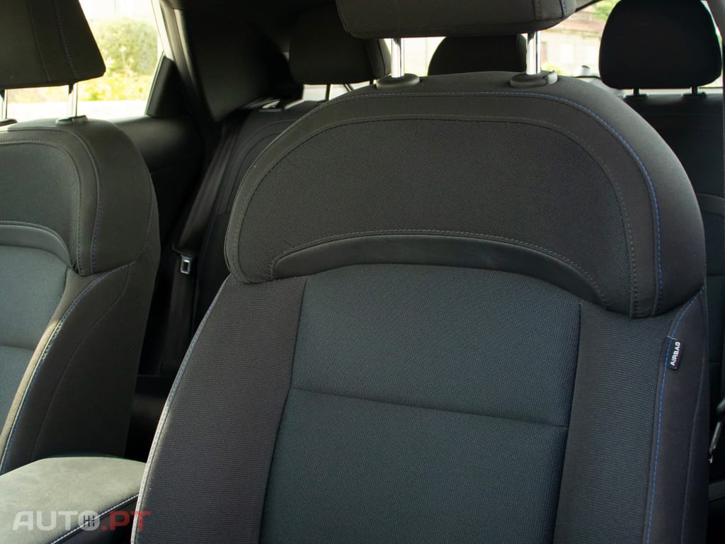 MG MG4 51 kWh Standard