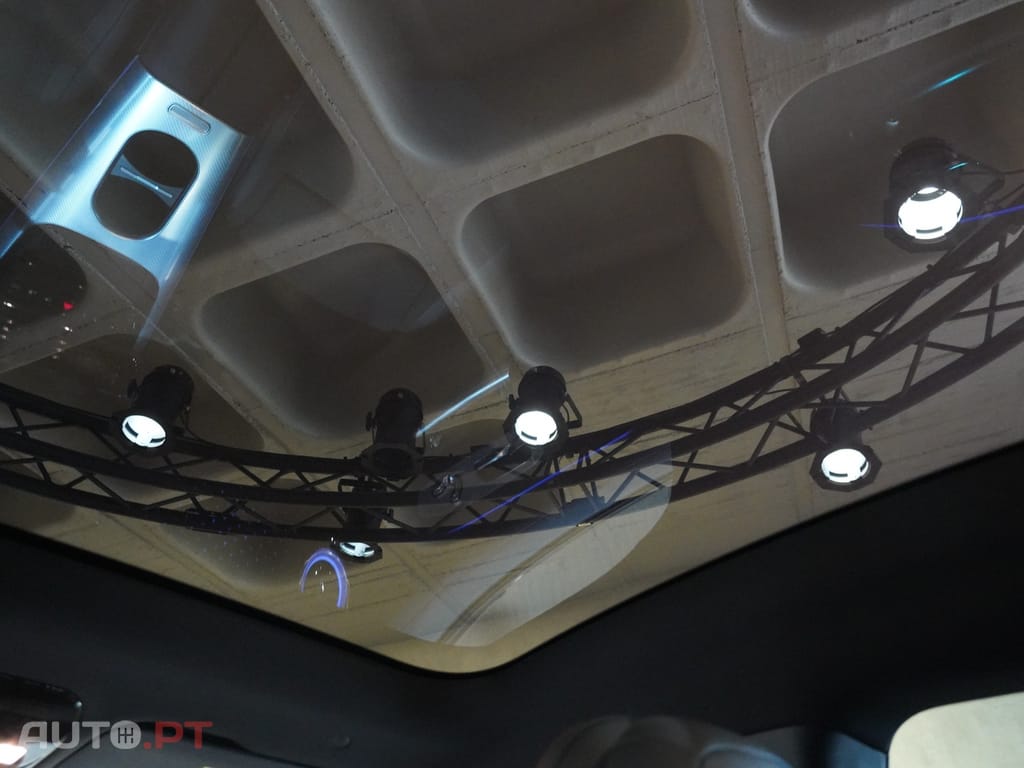 Mercedes-Benz CLA 250 com tecnologia EQ