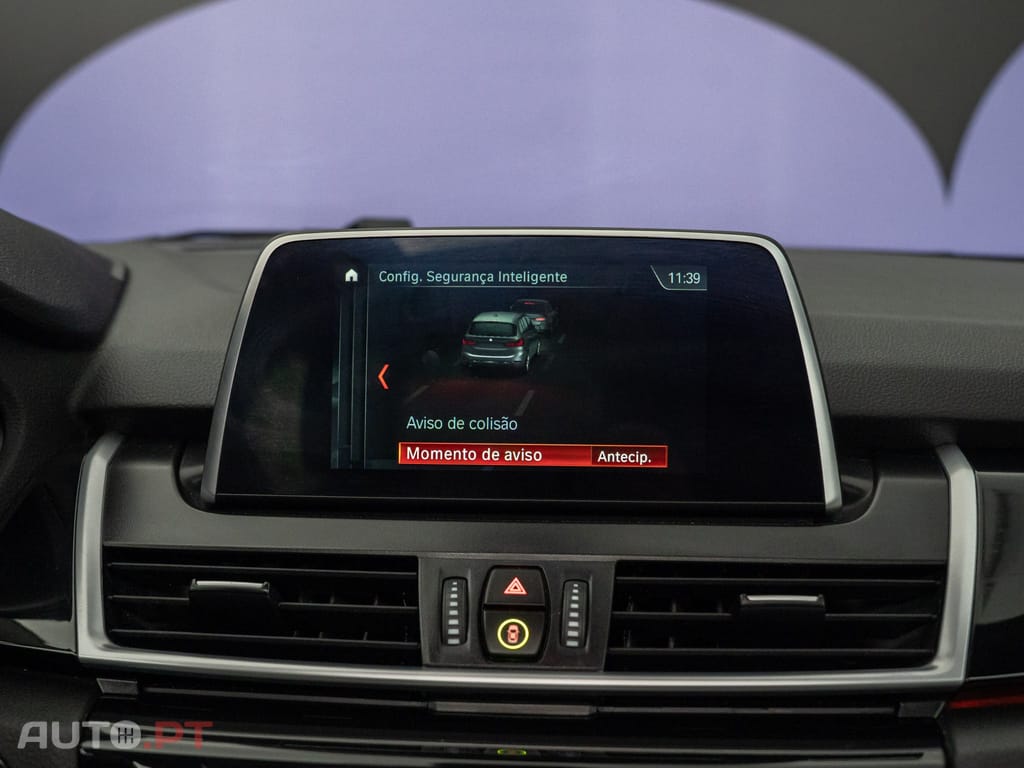 BMW 218 i 7L Line Luxury Auto