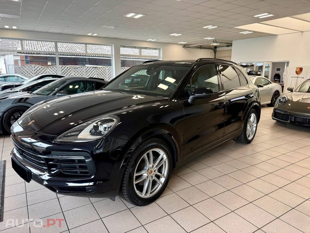 Porsche Cayenne V6