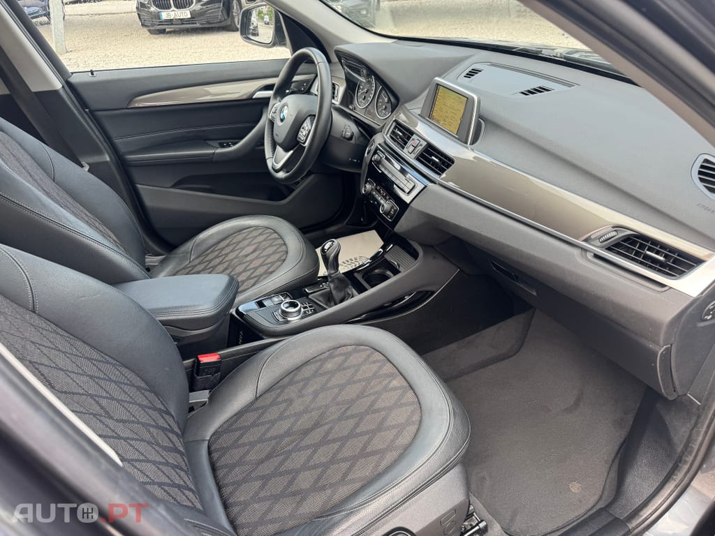 BMW X1 18 d sDrive xLine