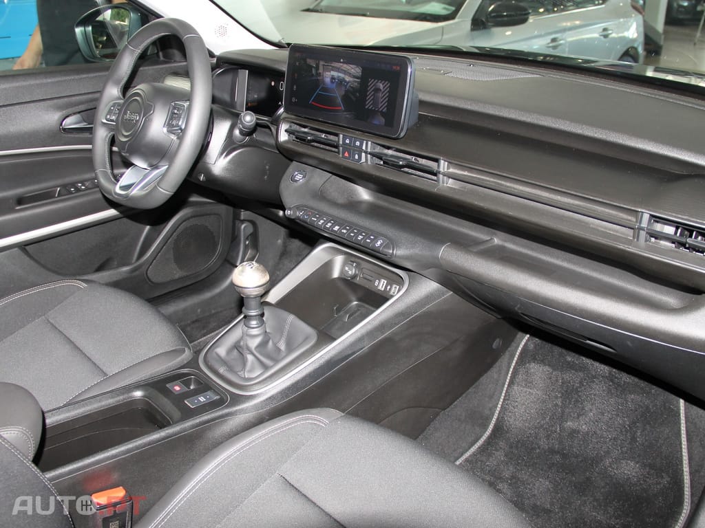 Jeep Avenger 1.2 GSE T3 Altitude