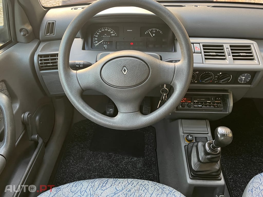 Renault Clio 1.2