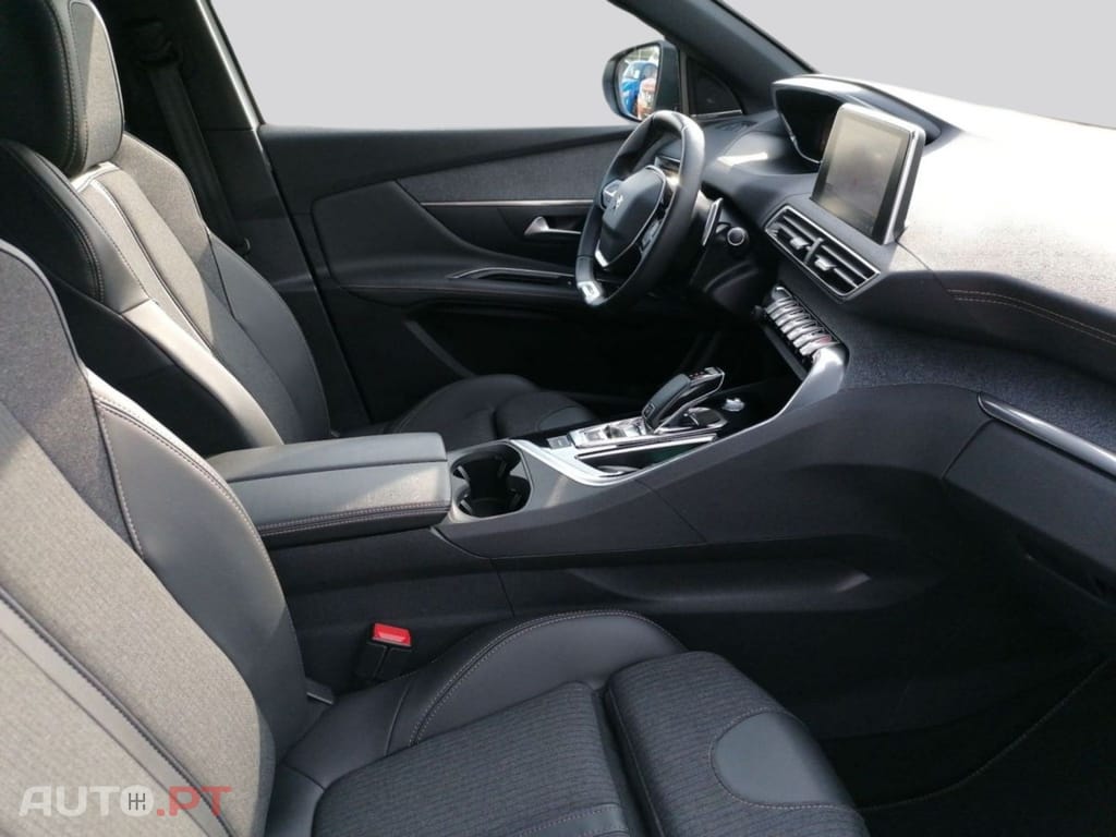 Peugeot 3008 1.5 BlueHDi 130cv  GT-Line I.V.A DEDUTIVEL 