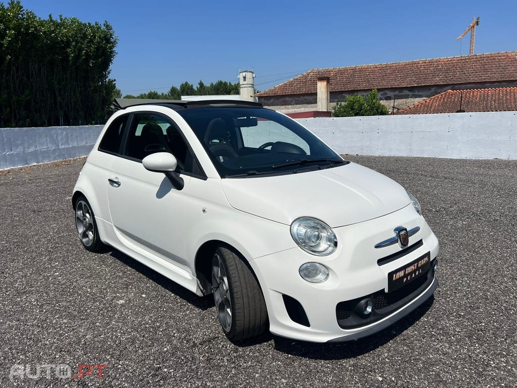 Abarth 500 1.4 T-JET 160CVS