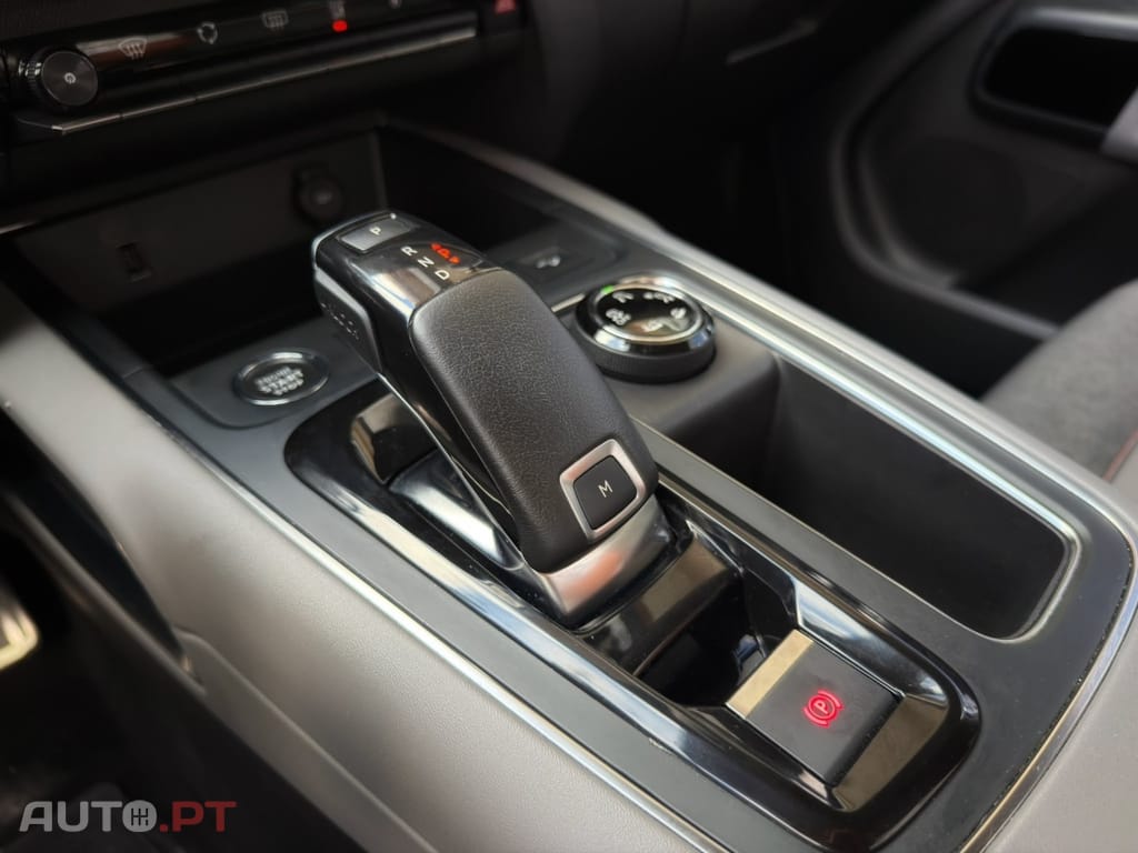 Citroën C5 Aircross 1.5 BlueHDi Shine Pack EAT8 — fotografia 15