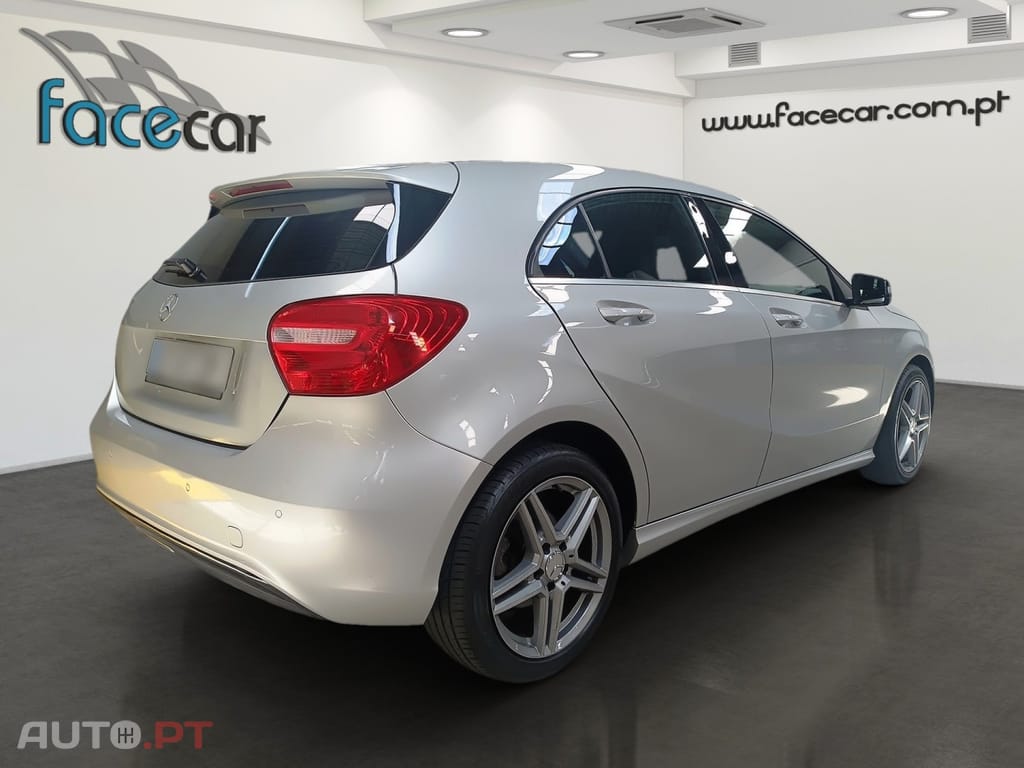 Mercedes-Benz A 200 (BlueEFFICIENCY)