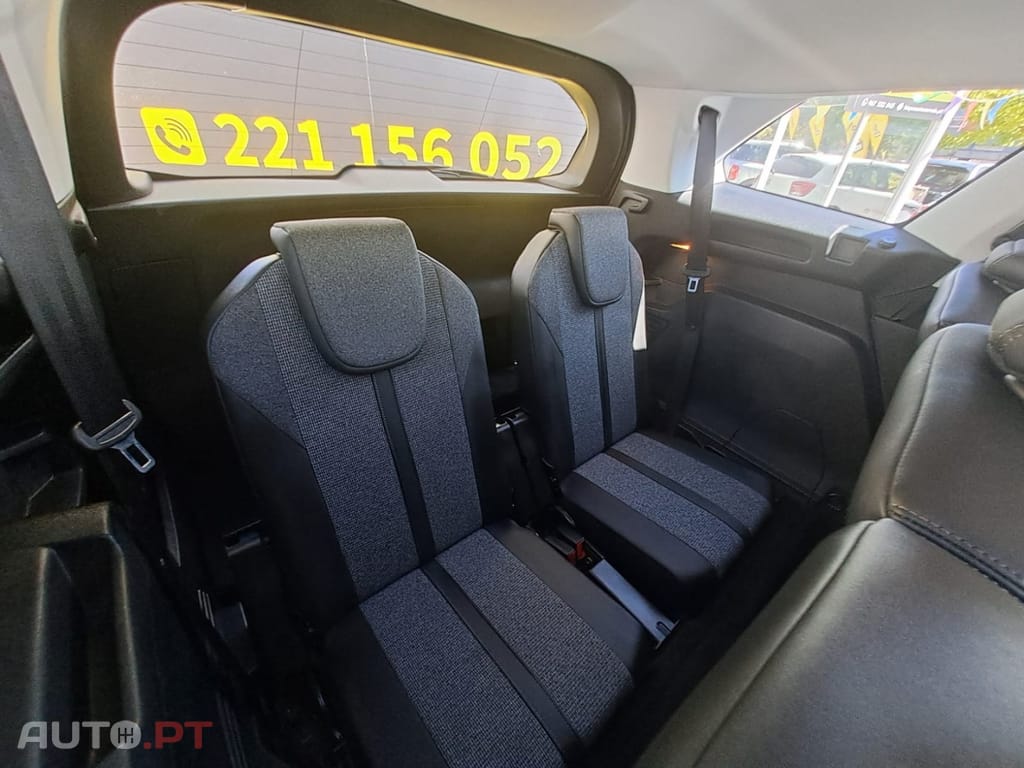 Peugeot 5008 1.5 BlueHDi Allure EAT8