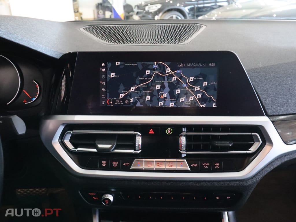 BMW 320 d Auto