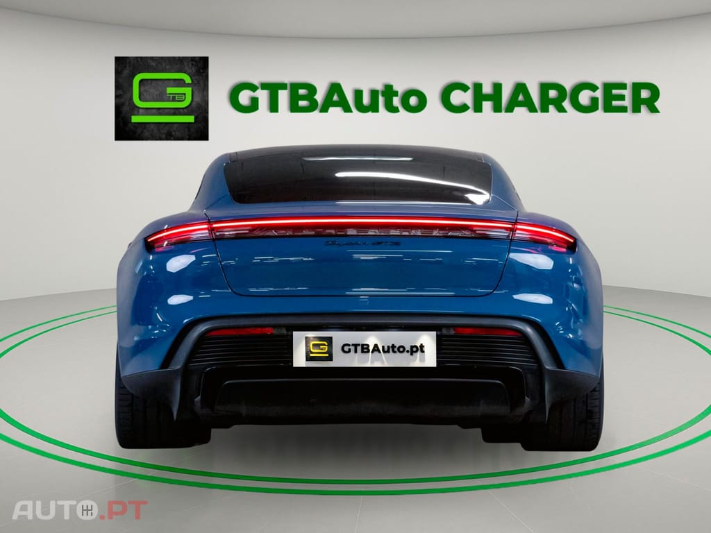 Porsche Taycan GTS I.V.A DEDUTIVEL 