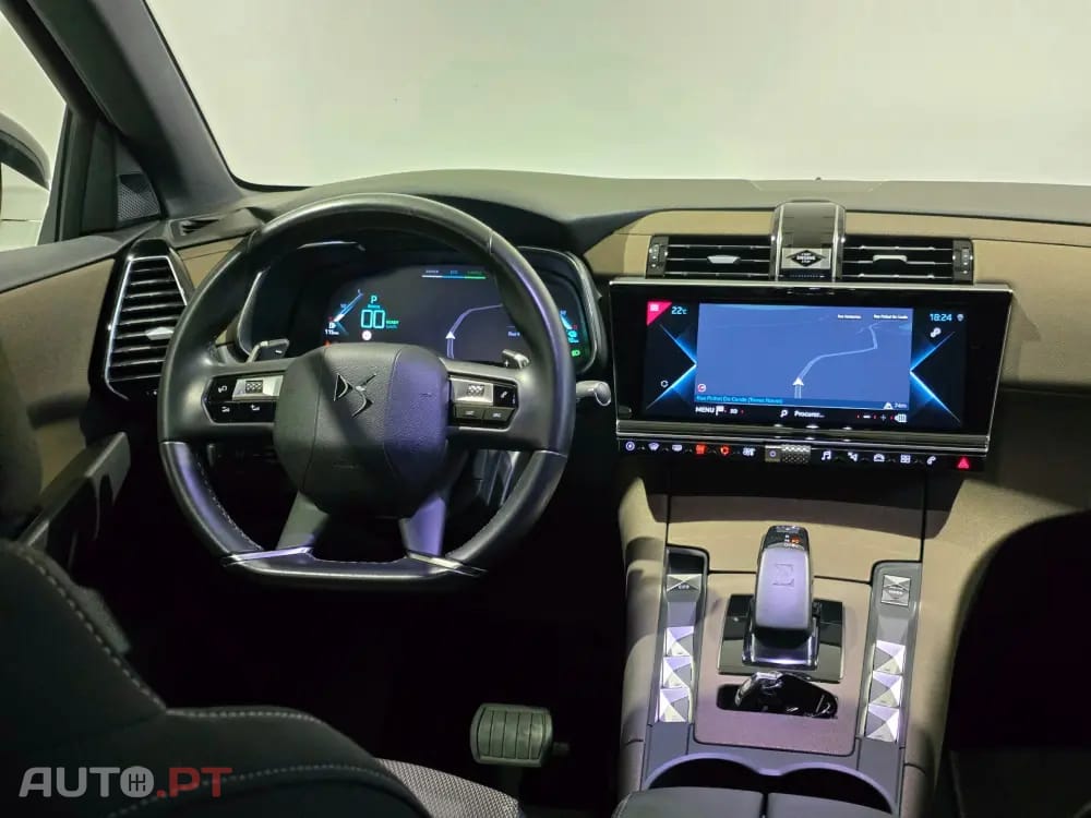 DS DS7 Crossback E-Tense Bastille+ EAT8