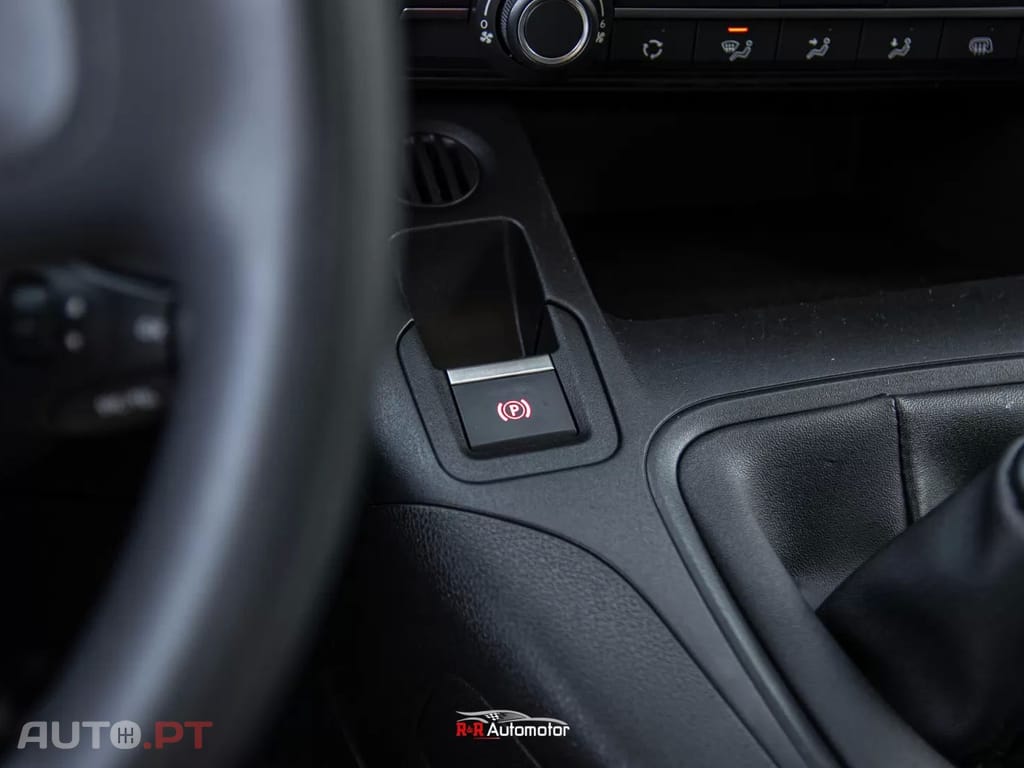 Toyota Proace Proace City 1.5D L1 Comfort - IVA DEDUTÍVEL