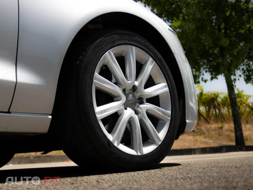 Audi A6 Avant 2.0 TDi Business Line S-line Multitronic