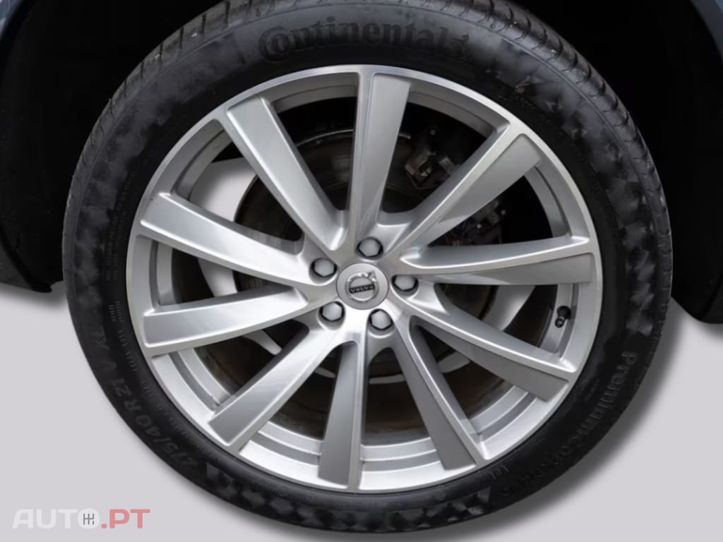 Volvo XC90 T8 Plus  I.V.A DEDUTIVEL