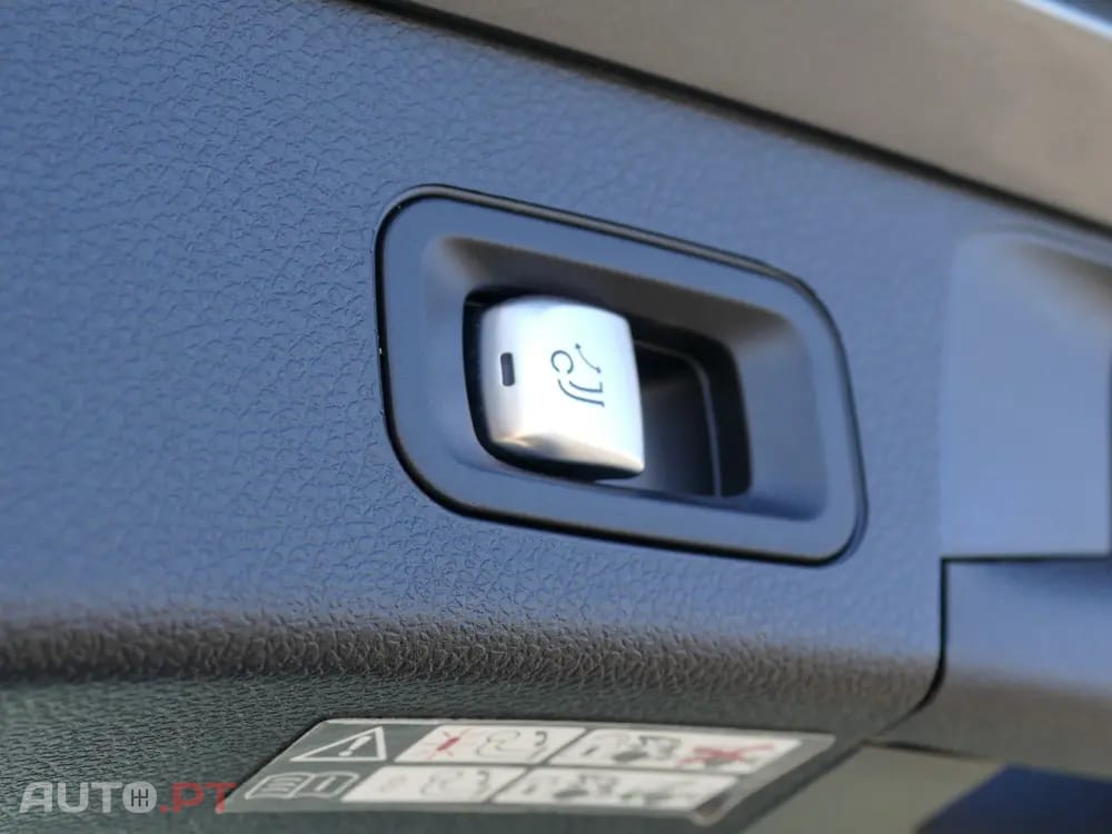 Mercedes-Benz C 300 de T 9G-TRONIC AMG Line