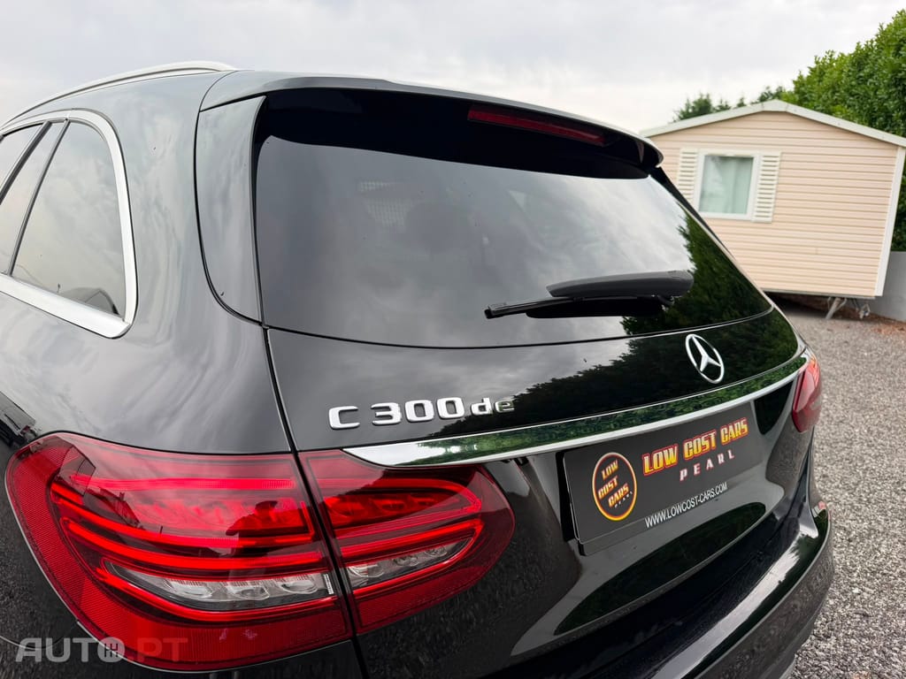 Mercedes-Benz C 300 de AMG Line