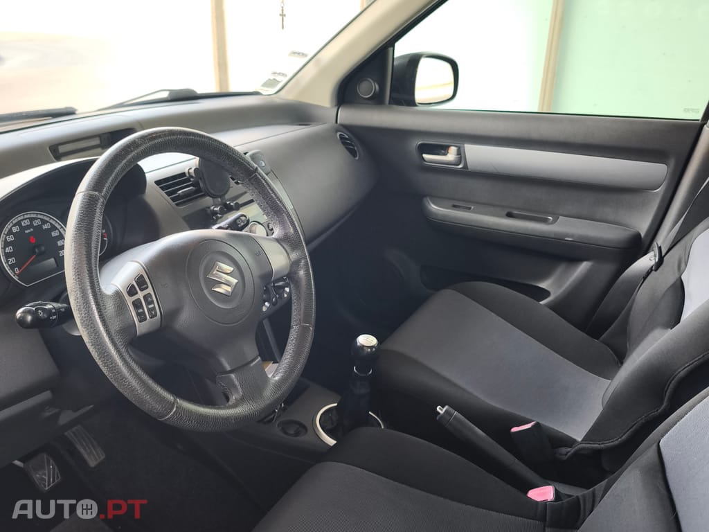 Suzuki Swift DDiS GL