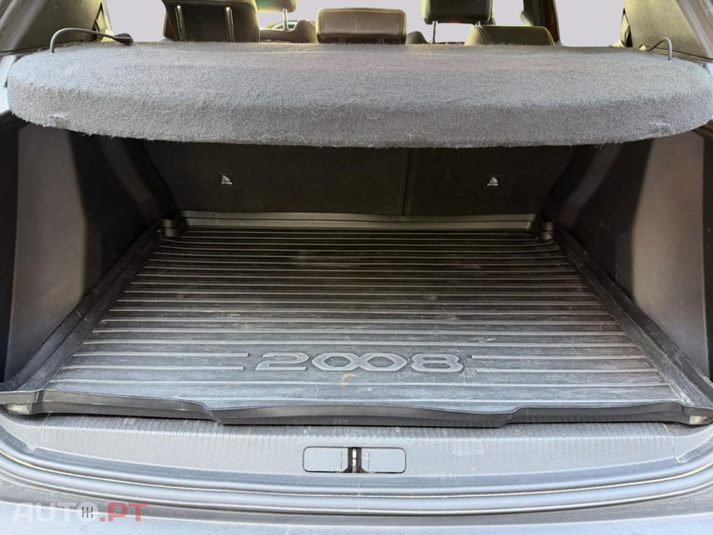 Peugeot 2008 1.2 GT Line
