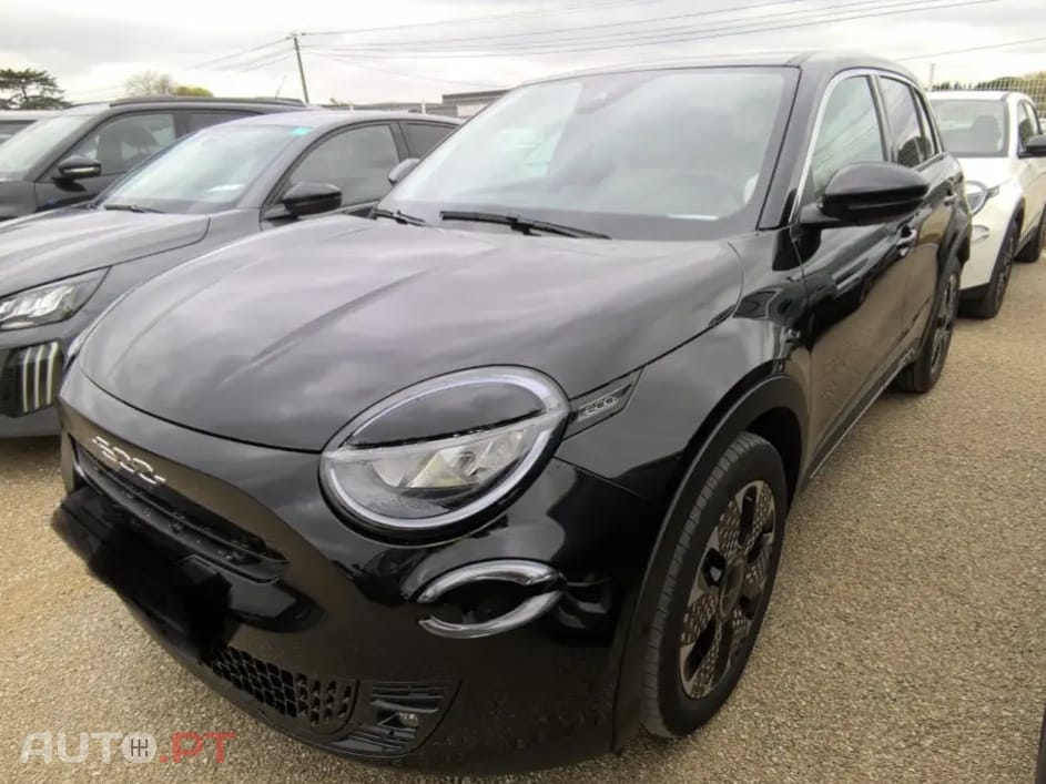 Fiat 600 1.2 Hybrid La Prima
