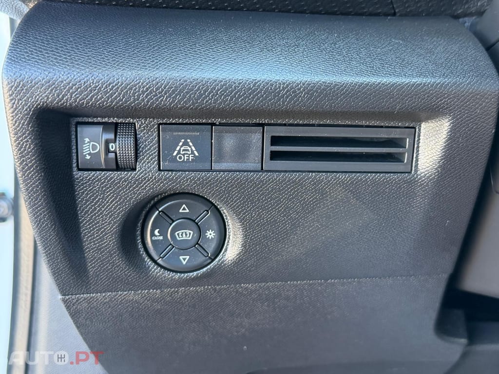 Citroen C4 1.5 BlueHDi Shine EAT8