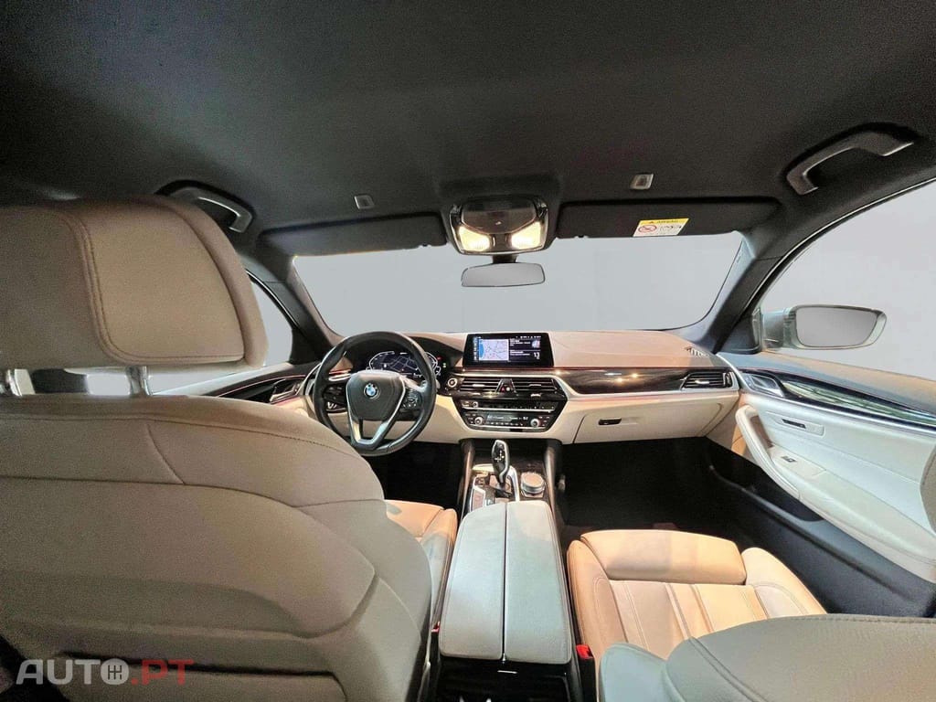 BMW 530 iPerformance 