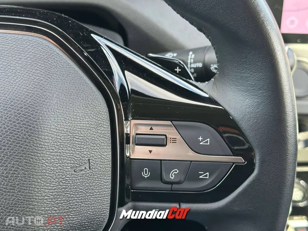 Peugeot 308 1.2 PureTech Allure EAT8