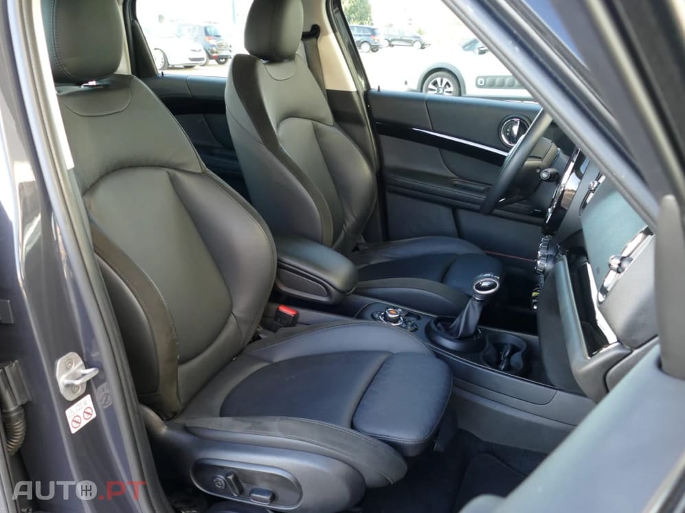 MINI Countryman Cooper SE ALL4 Auto