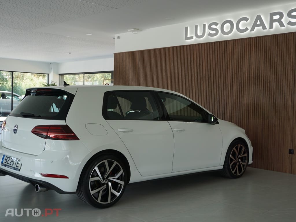 Volkswagen Golf 2.0 TSi GTi Performance