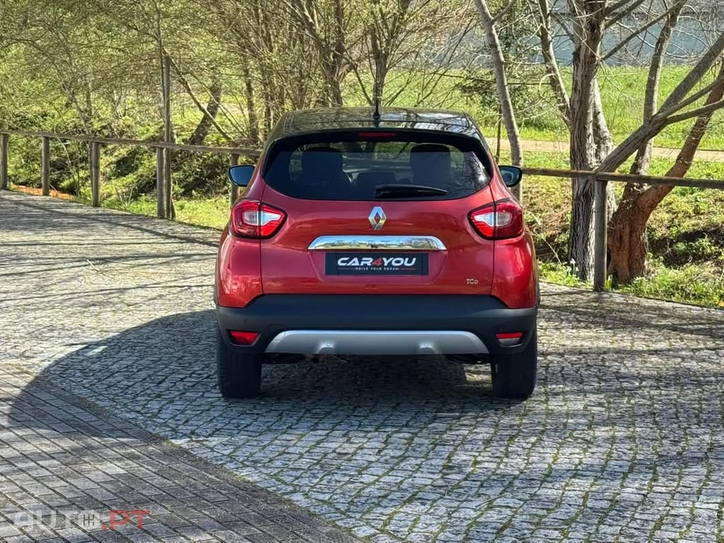 Renault Captur 1.2 TCe Exclusive EDC