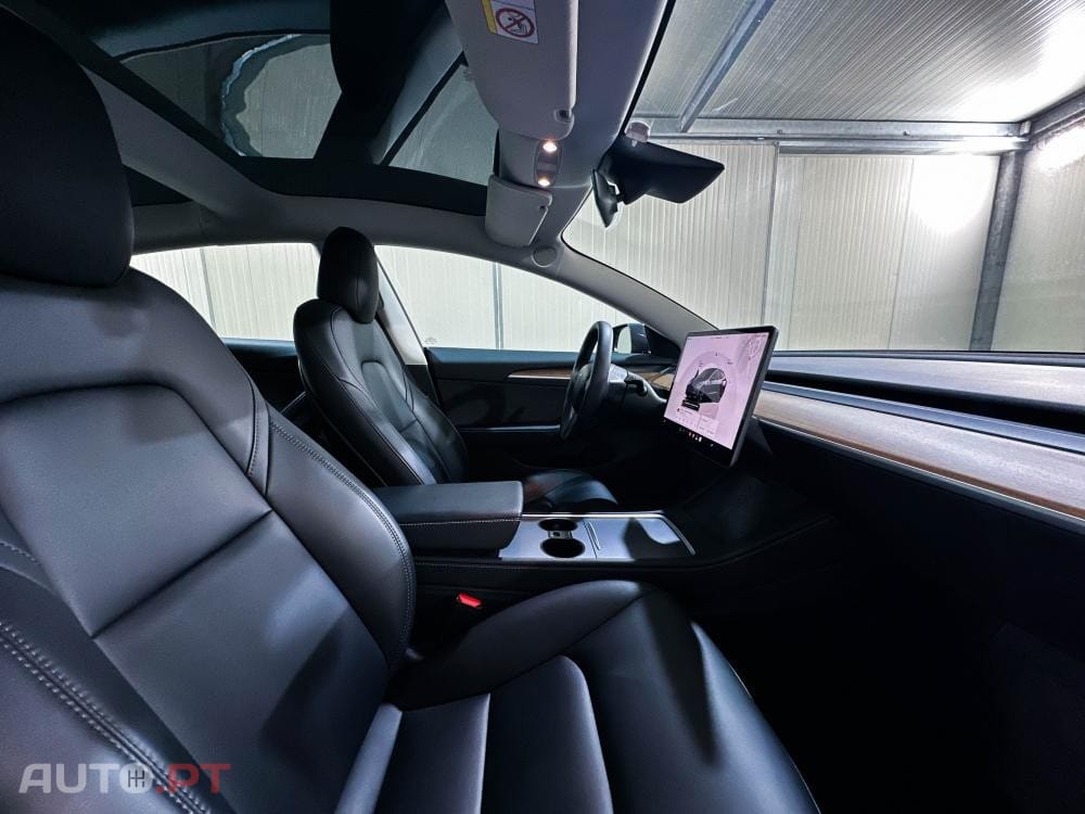 Tesla Model 3 Long Range AWD Dual Motor