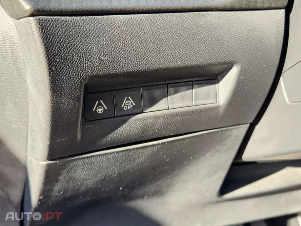 Peugeot E-2008 GT Line