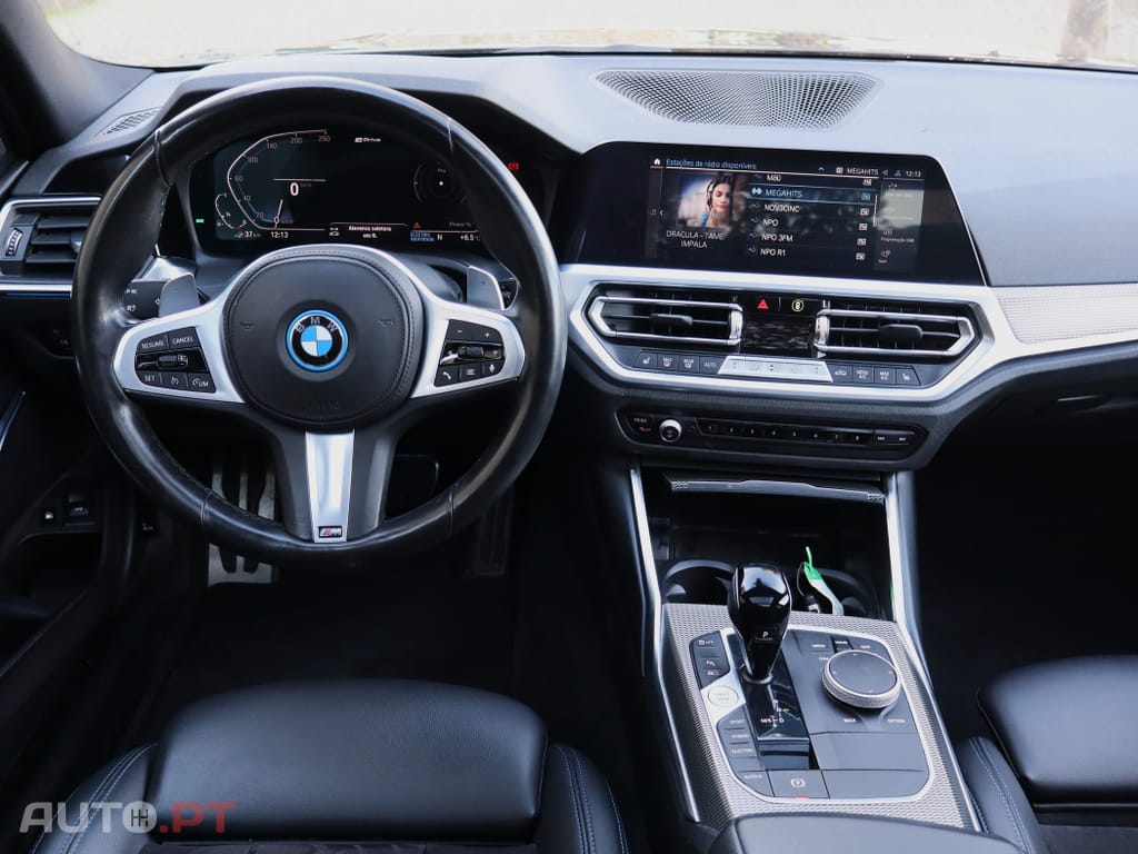 BMW 330 e Touring Pack M Auto.