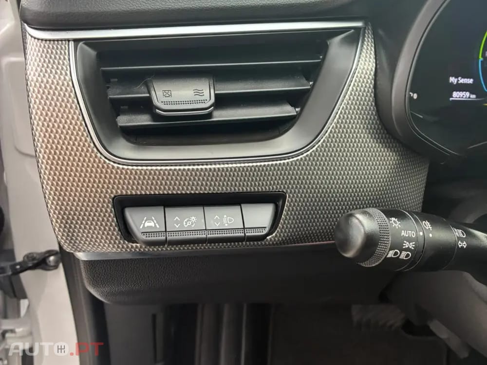Renault Arkana 1.6 E-Tech Intens