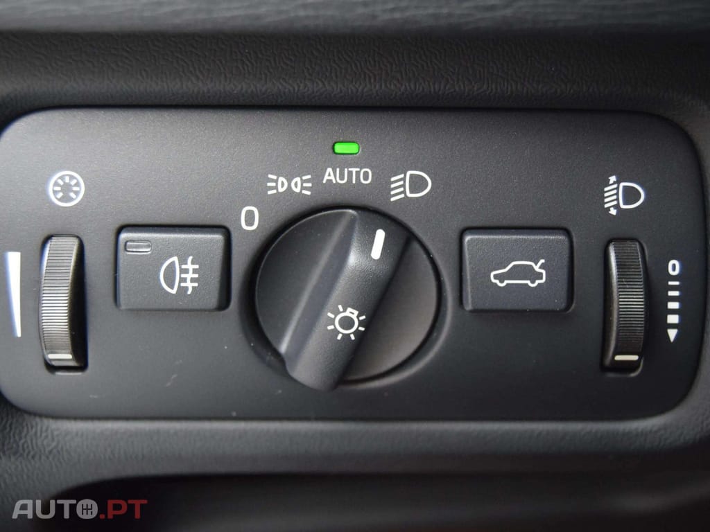 Volvo V40 2.0 D2 Kinetic