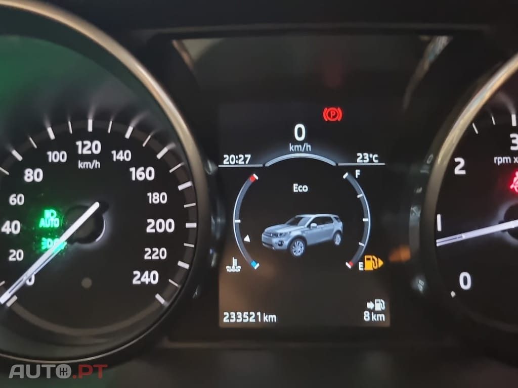 Land Rover Discovery Sport 2.0 eD4 SPORT HSE
