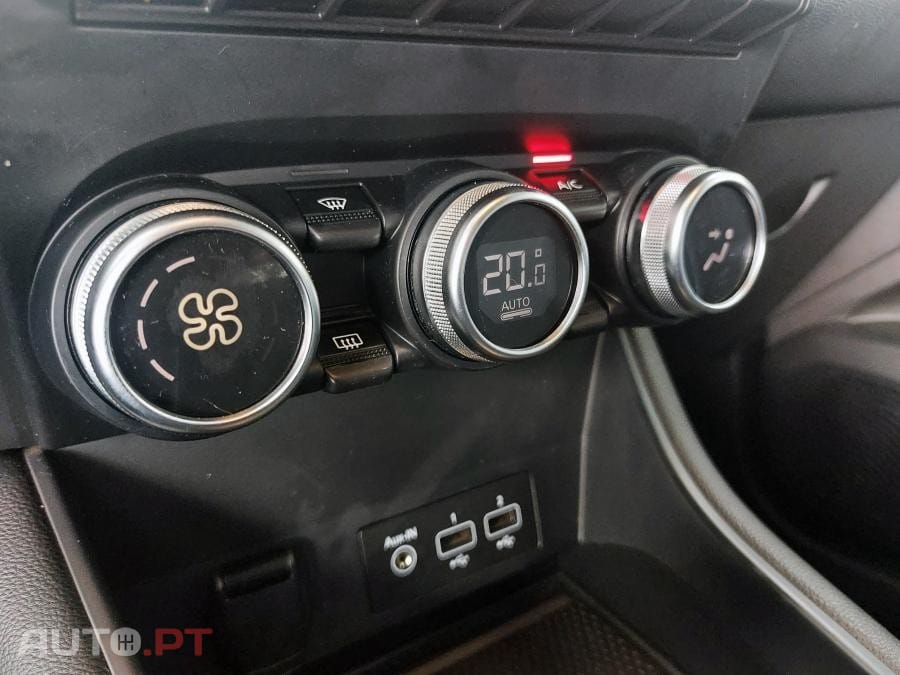 Renault Captur 1.0 TCe Intens