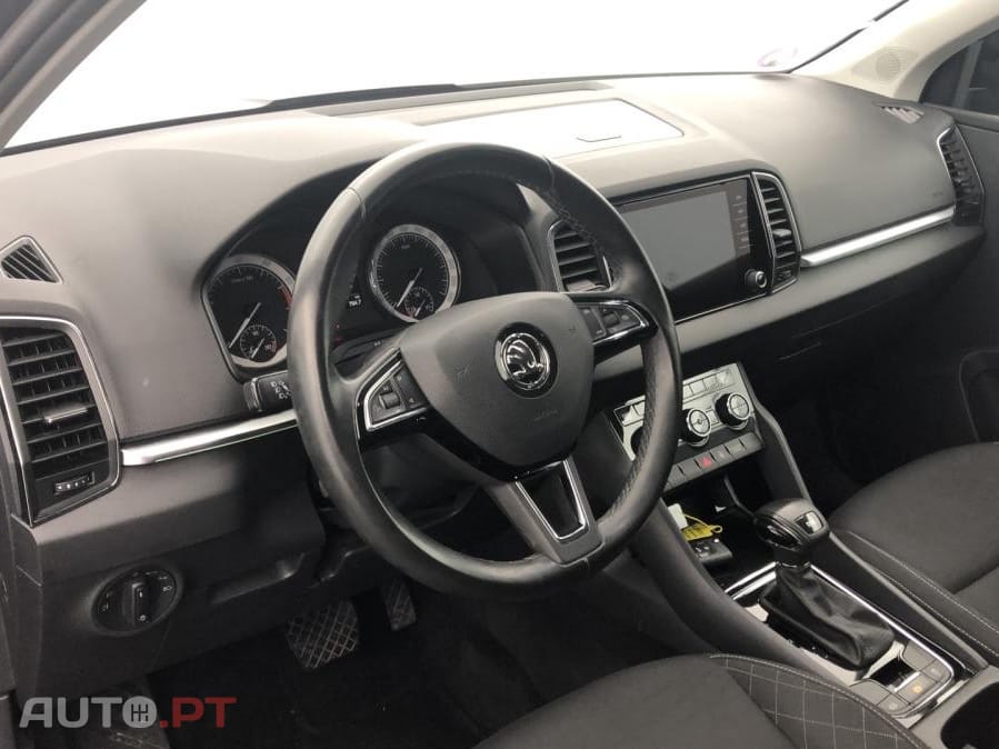 Skoda Karoq 1.5 TSI Business DSG