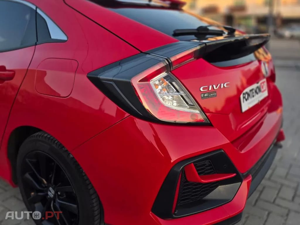 Honda Civic 1.0 i-VTEC Elegance