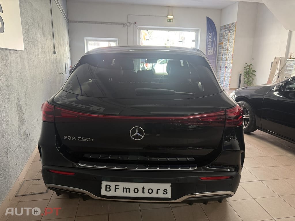 Mercedes-Benz EQA 250+ AMG Line